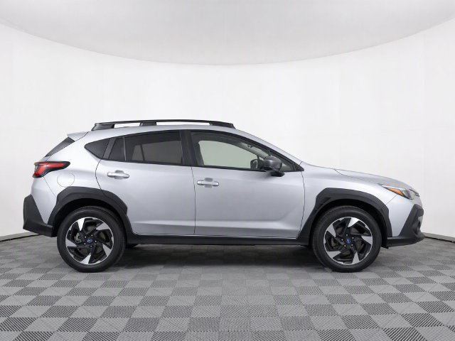 Used 2024 Subaru Crosstrek 2.5i Limited AWD/4WD image 8