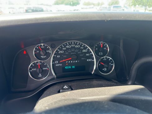 Used 2022 Chevrolet Express 3500 w/ Power Convenience Package RWD image 19