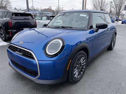 New 2026 MINI Cooper 2-Door Hardtop FWD image 4