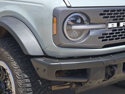 Used 2022 Ford Bronco Badlands w/ Sasquatch Package AWD/4WD image 29