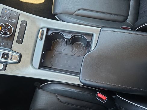 Used 2024 Hyundai Palisade SEL image 26