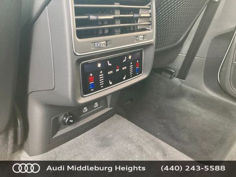 Used 2026 Audi Q8 Premium Plus w/ Premium Plus Package image 29