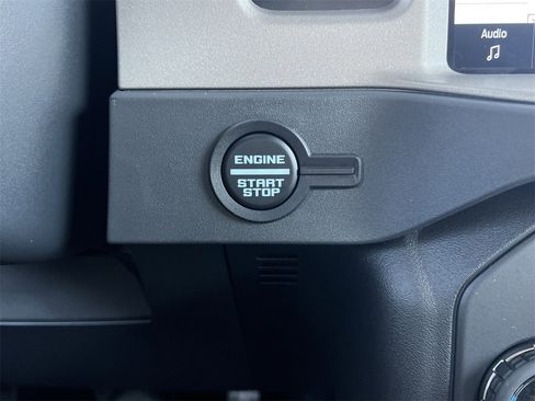 New 2025 Ford Bronco Outer Banks image 5