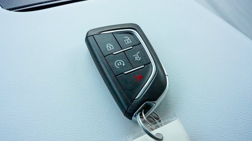Certified 2024 Cadillac Lyriq Sport RWD image 21