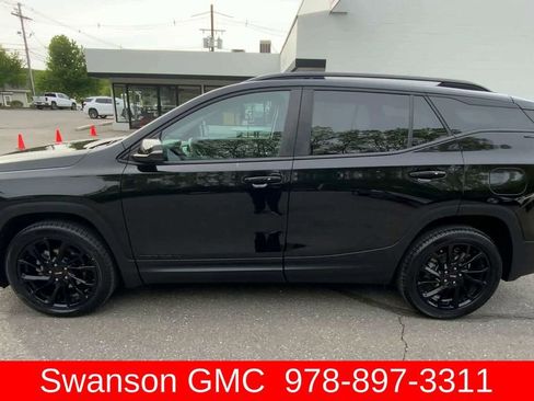 Certified 2023 GMC Terrain SLE w/ Driver Convenience Package AWD/4WD image 6