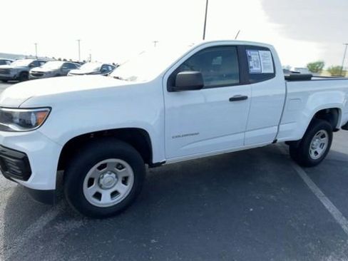 Used 2022 Chevrolet Colorado W/T w/ WT Convenience Package RWD image 6