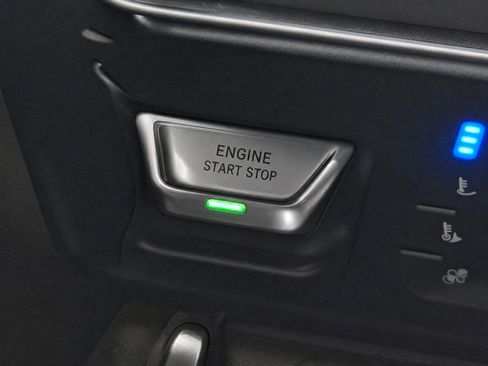 Used 2024 GMC Sierra 1500 Denali AWD/4WD image 12