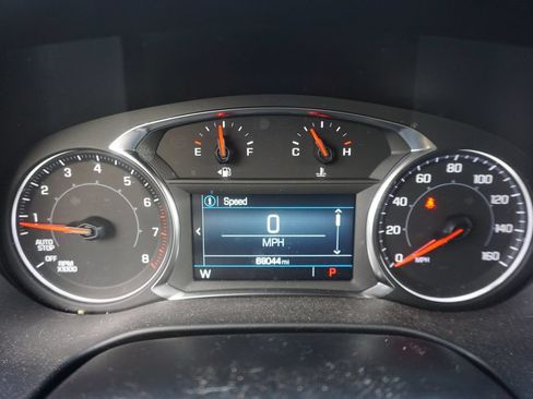 Used 2023 GMC Acadia SLE FWD image 7