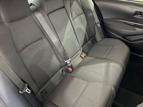 Used 2022 Toyota Corolla LE image 34