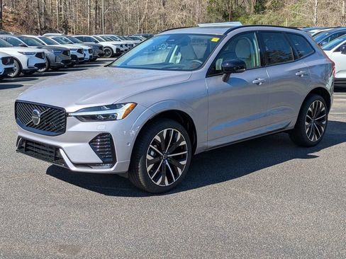 Used 2026 Volvo XC60 B5 Ultra w/ Protection Package Premier AWD/4WD image 2