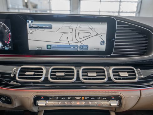 New 2026 Mercedes-Benz GLS 580 4MATIC image 20