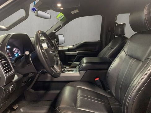 Used 2019 Ford F150 XLT w/ Equipment Group 302A Luxury AWD/4WD image 9