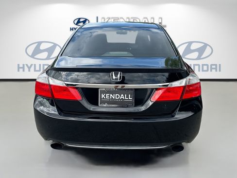 Used 2015 Honda Accord Sport image 5