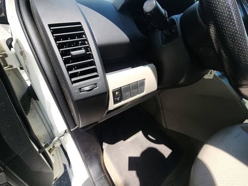 Used 2009 MAZDA MAZDA5 Grand Touring FWD image 22