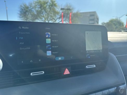 Used 2025 Hyundai Ioniq 5 SEL AWD/4WD image 26