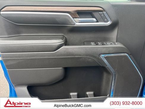 Used 2024 Chevrolet Silverado 1500 RST AWD/4WD image 17