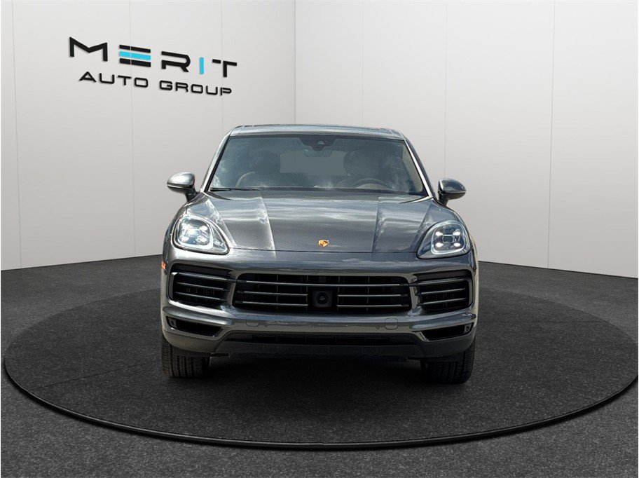 Used 2022 Porsche Cayenne AWD/4WD image 3