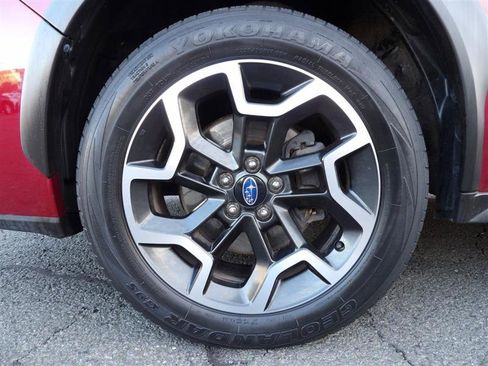 Used 2017 Subaru Crosstrek 2.0i Premium w/ Moonroof Package image 8