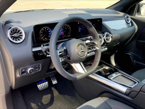 Certified 2025 Mercedes-Benz GLA 250 4MATIC image 9