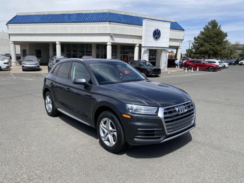 Used 2018 Audi Q5 2.0T Premium AWD/4WD image 4