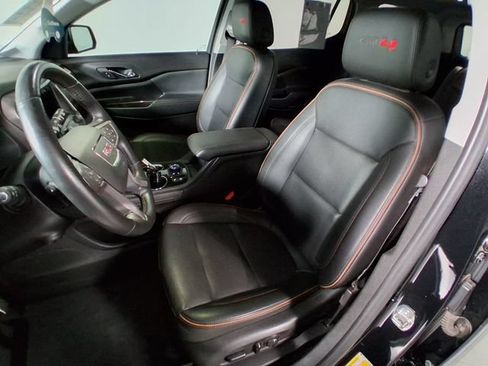 Certified 2022 GMC Acadia AT4 w/ Technology Package AWD/4WD image 10