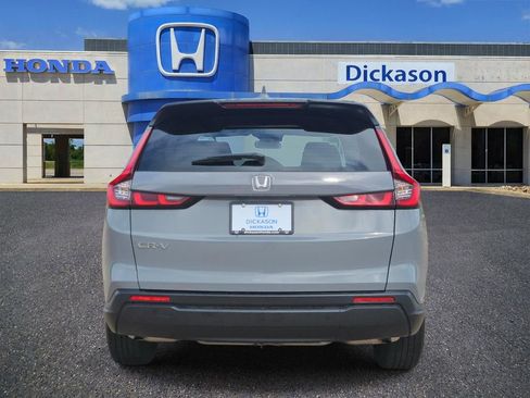 Used 2024 Honda CR-V LX image 5