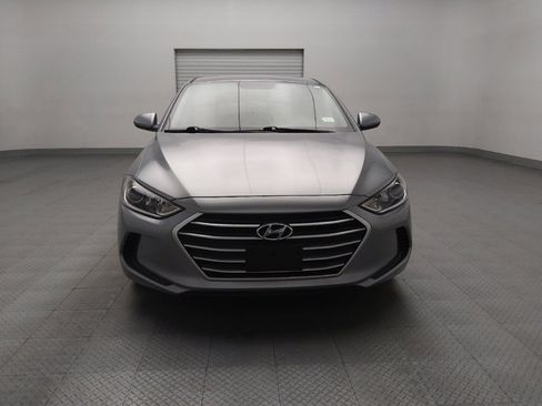Used 2017 Hyundai Elantra SE image 14