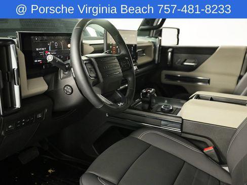 Used 2026 GMC Hummer EV 4x4 Crew Cab image 4