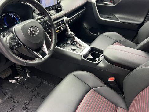 Used 2021 Toyota RAV4 XSE w/ Weather Package image 12