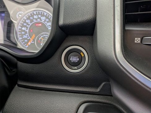 Certified 2022 RAM 1500 Big Horn image 28