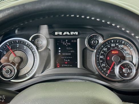 Used 2021 RAM 1500 Big Horn AWD/4WD image 18
