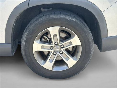 Used 2023 Honda Pilot EX-L image 30
