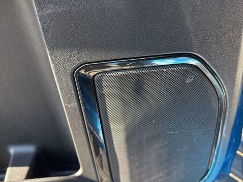 Used 2022 Chevrolet Silverado 1500 ZR2 w/ Technology Package image 27