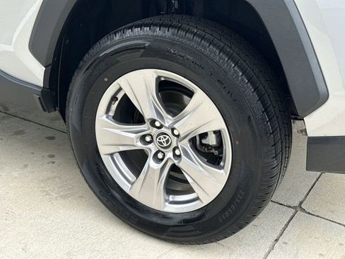 Used 2023 Toyota 4Runner SR5 Premium w/ Moonroof Package AWD/4WD image 11