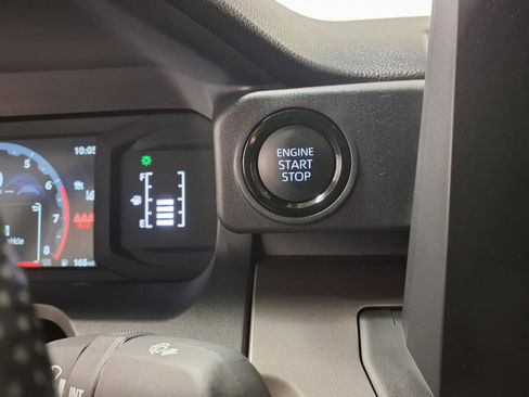 Used 2024 Toyota Tacoma SR5 image 16