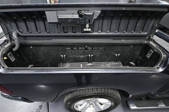 Used 2017 RAM 1500 Sport AWD/4WD image 38