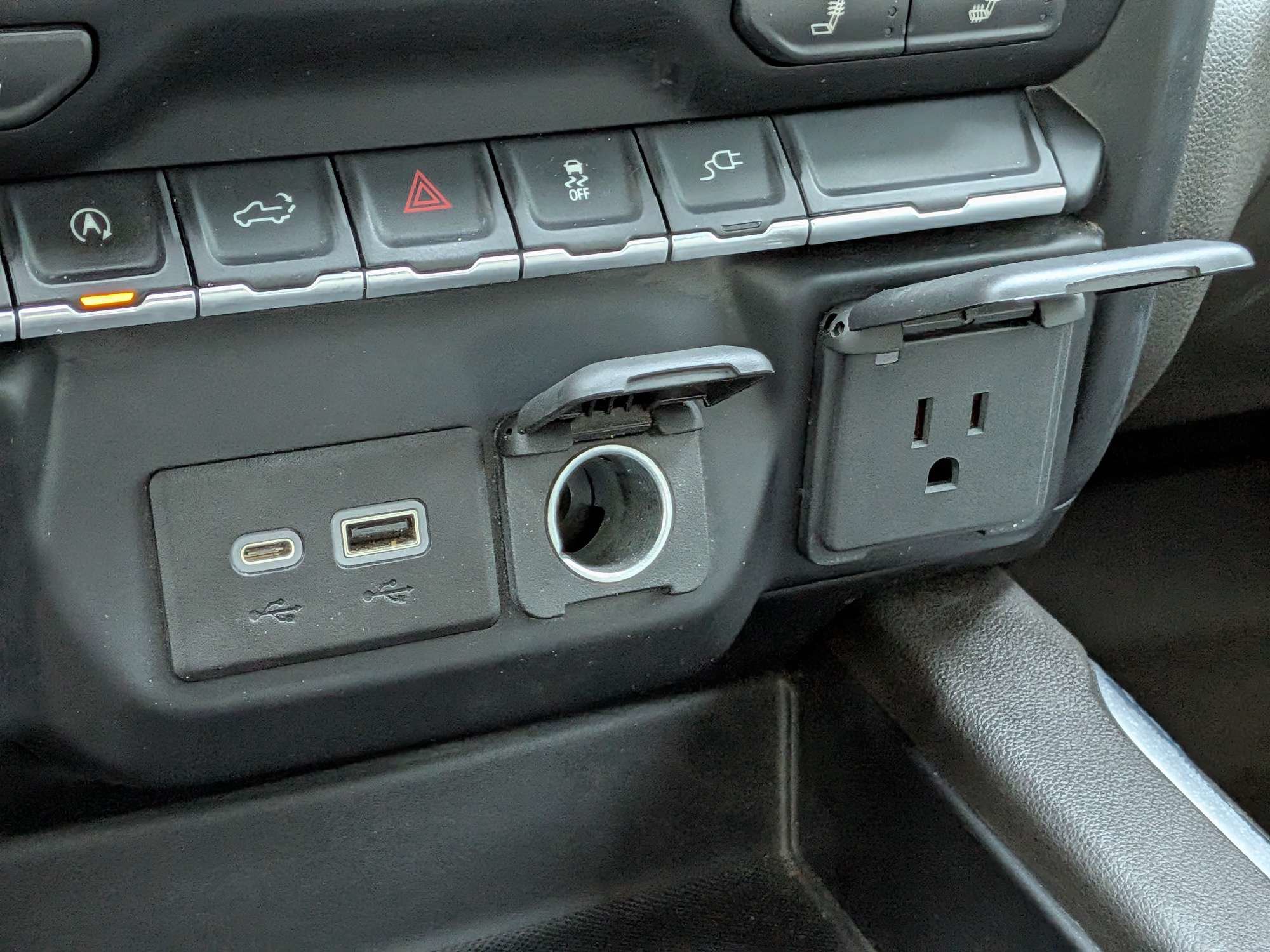 Used 2021 Chevrolet Silverado 1500 RST AWD/4WD image 21