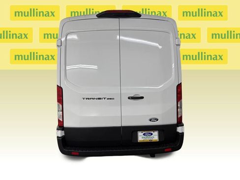 New 2026 Ford Transit 250 148 Medium Roof RWD image 8