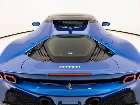 Used 2023 Ferrari SF90 Spider AWD/4WD image 34