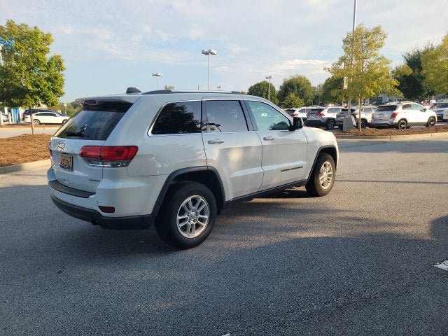 Used 2018 Jeep Grand Cherokee Laredo AWD/4WD image 27