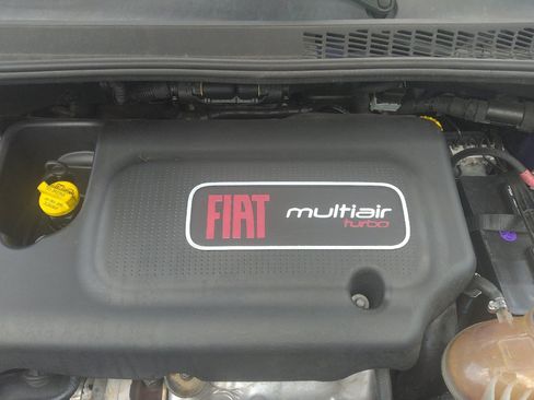 Used 2015 FIAT 500L Trekking FWD image 30