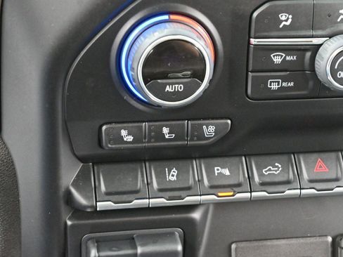 Used 2022 Chevrolet Silverado 2500 High Country w/ LPO, Dark Essentials Package image 23