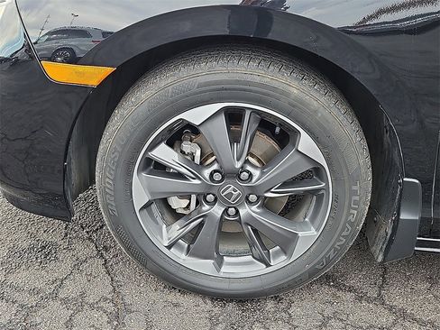Used 2024 Honda Odyssey Elite image 13
