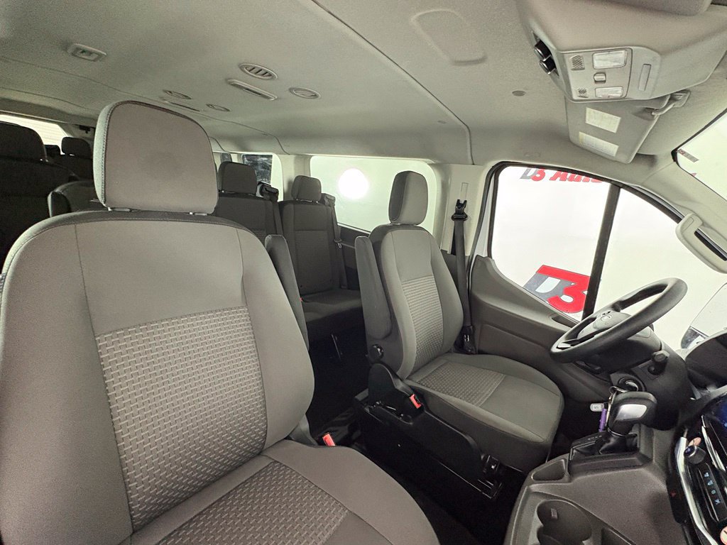 Used 2024 Ford Transit 350 XLT RWD image 30
