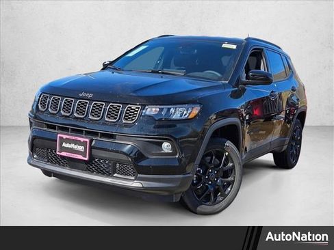 New 2026 Jeep Compass Latitude AWD/4WD image 1