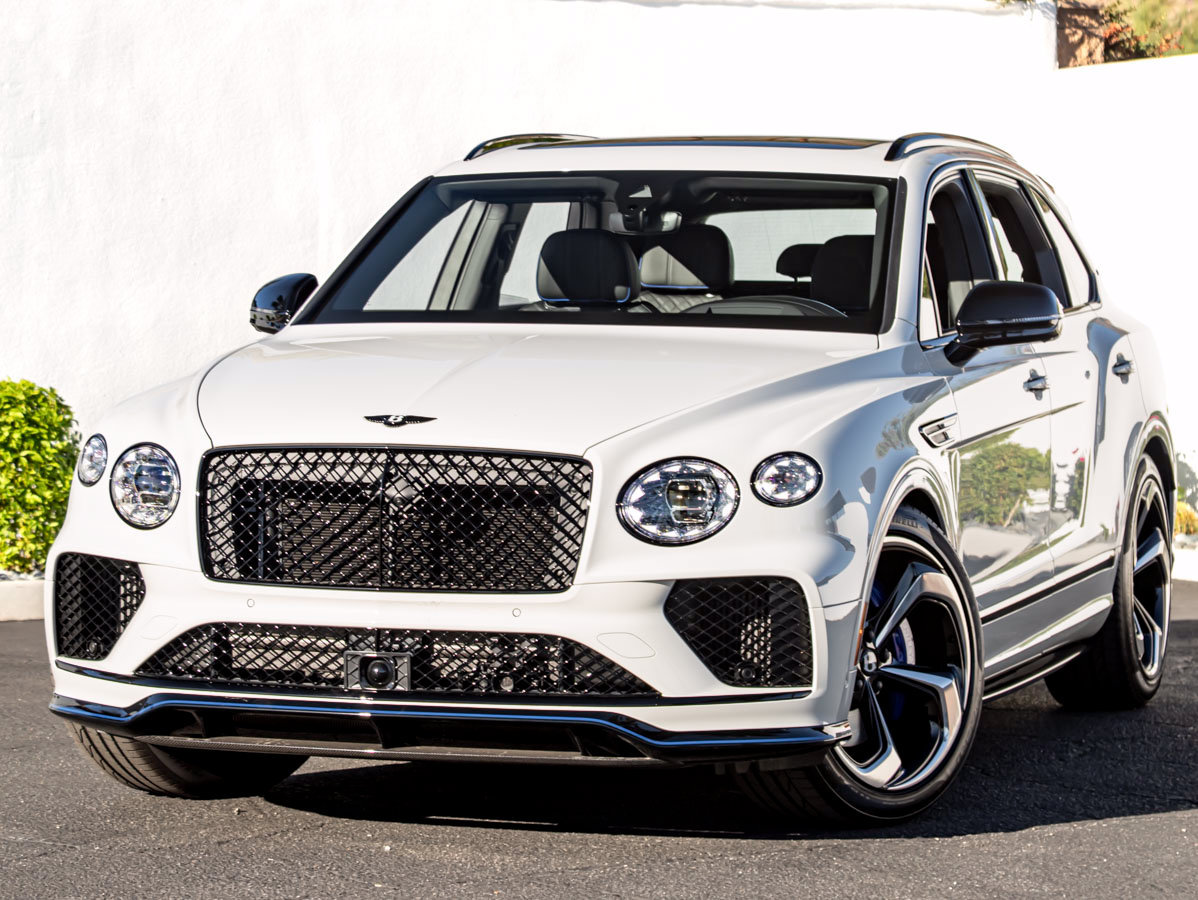 Certified 2025 Bentley Bentayga AWD/4WD image 7