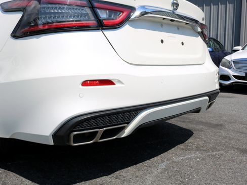 Used 2022 Nissan Maxima SV w/ Floor Mat Group image 12