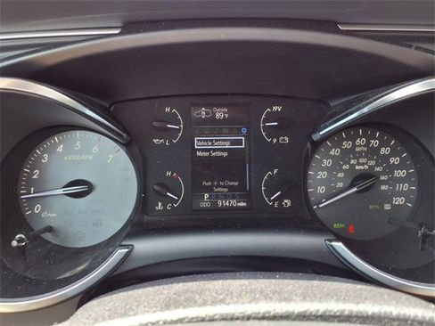 Used 2020 Toyota Sequoia Platinum image 25