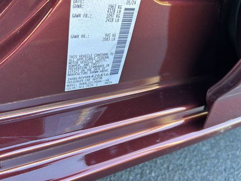 Used 2024 Nissan Altima 2.5 SL image 36