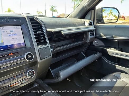 Used 2020 Ford Expedition Max XLT w/ Equipment Group 202A RWD image 27